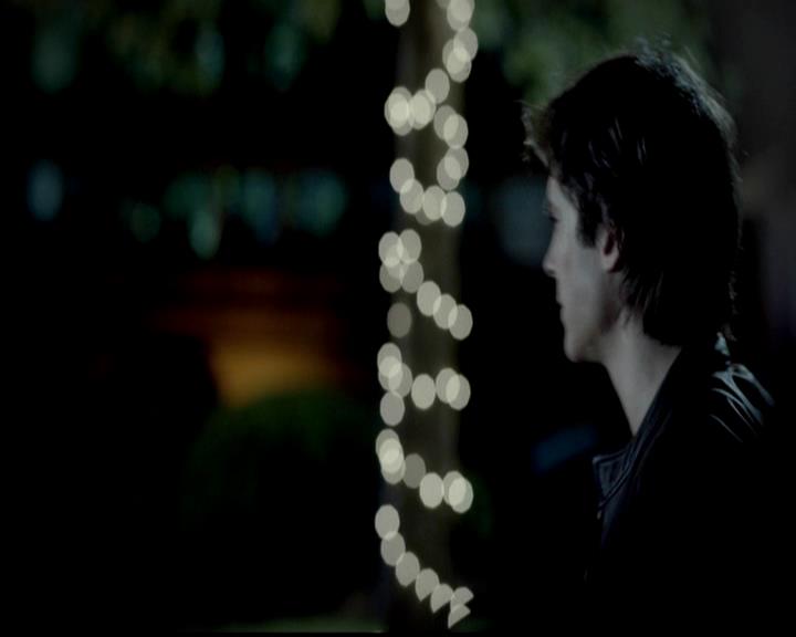 VampireDiariesWorld-dot-org_4x02Memorial2072.jpg