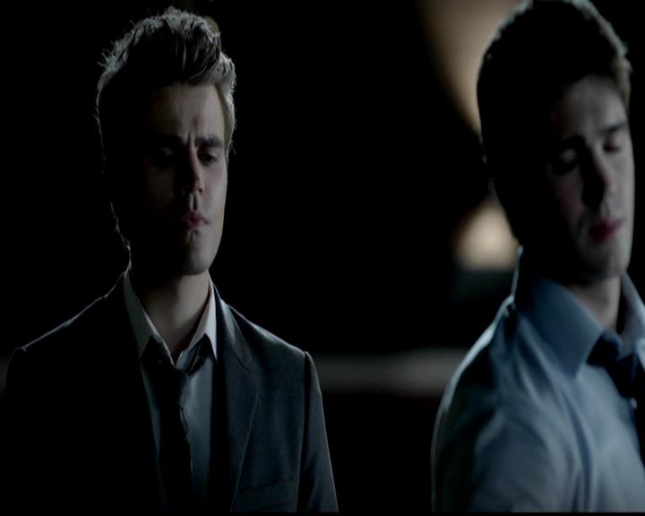 VampireDiariesWorld-dot-org_4x02Memorial2074.jpg