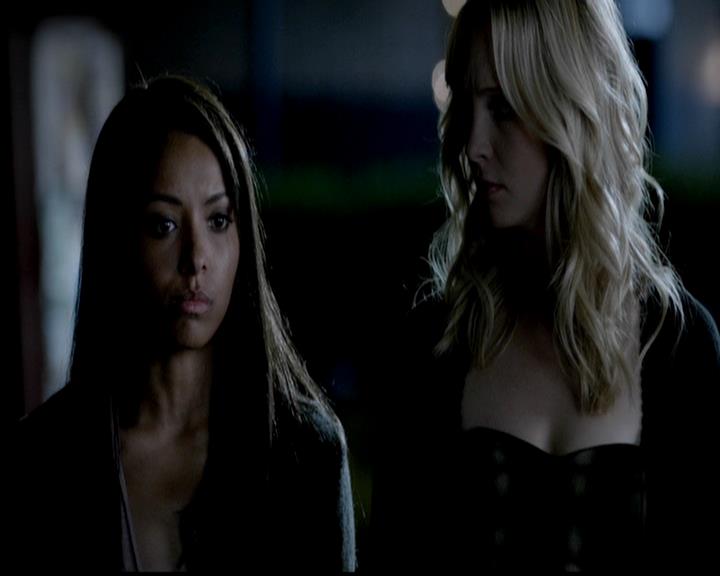 VampireDiariesWorld-dot-org_4x02Memorial2096.jpg