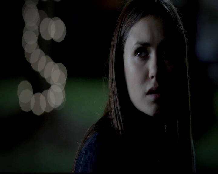 VampireDiariesWorld-dot-org_4x02Memorial2102.jpg