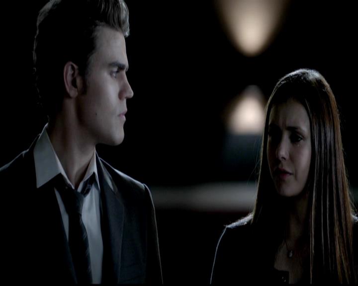 VampireDiariesWorld-dot-org_4x02Memorial2122.jpg