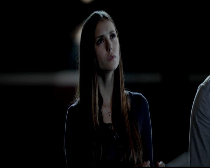 VampireDiariesWorld-dot-org_4x02Memorial2134.jpg