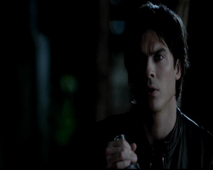 VampireDiariesWorld-dot-org_4x02Memorial2169.jpg