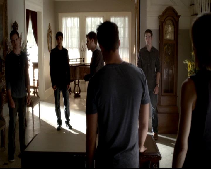 VampireDiariesWorld-dot-org_4x03TheRager0323.jpg