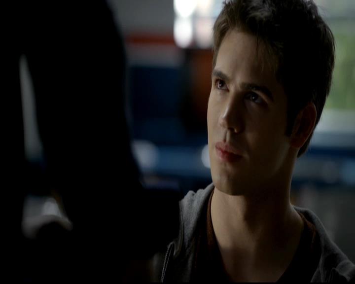 VampireDiariesWorld-dot-org_4x03TheRager0513.jpg