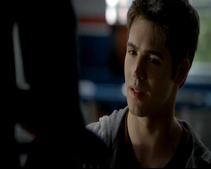 VampireDiariesWorld-dot-org_4x03TheRager0514.jpg