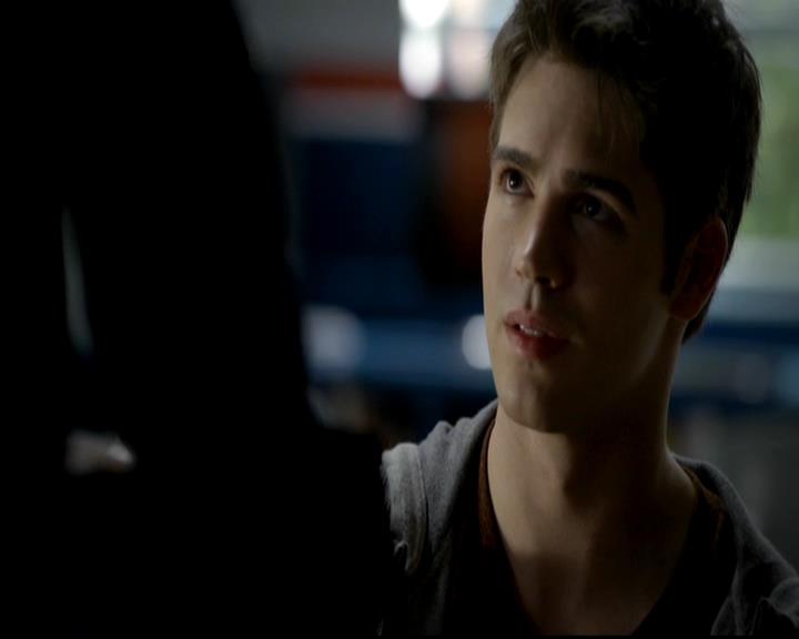 VampireDiariesWorld-dot-org_4x03TheRager0515.jpg