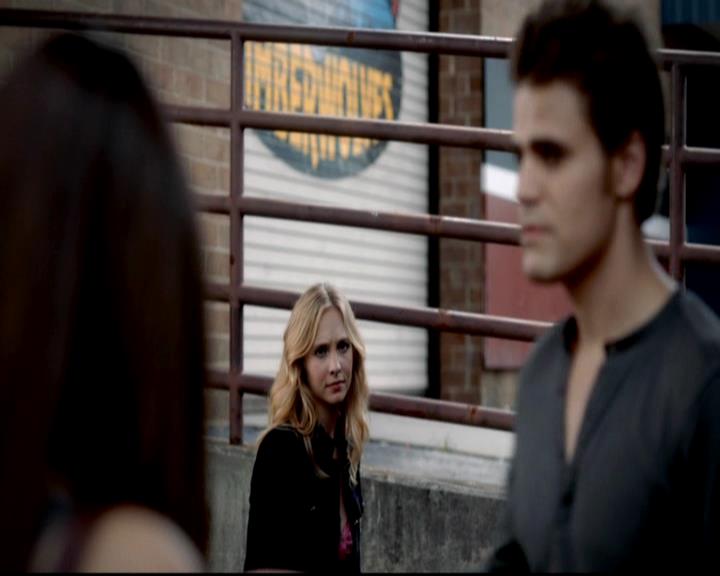 VampireDiariesWorld-dot-org_4x03TheRager0614.jpg