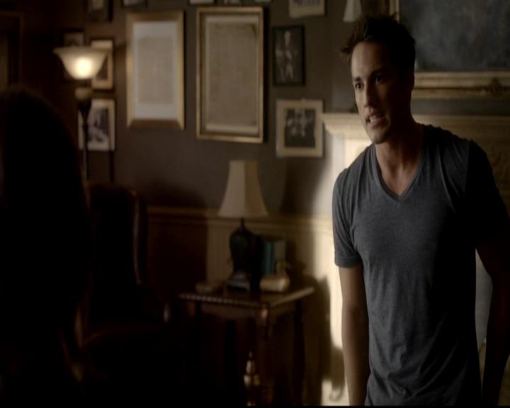 VampireDiariesWorld-dot-org_4x03TheRager0690.jpg