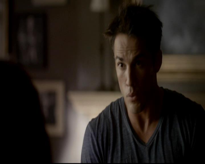 VampireDiariesWorld-dot-org_4x03TheRager0696.jpg