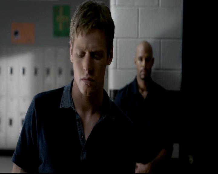 VampireDiariesWorld-dot-org_4x03TheRager0864.jpg