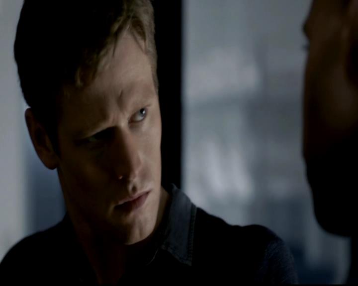 VampireDiariesWorld-dot-org_4x03TheRager0872.jpg