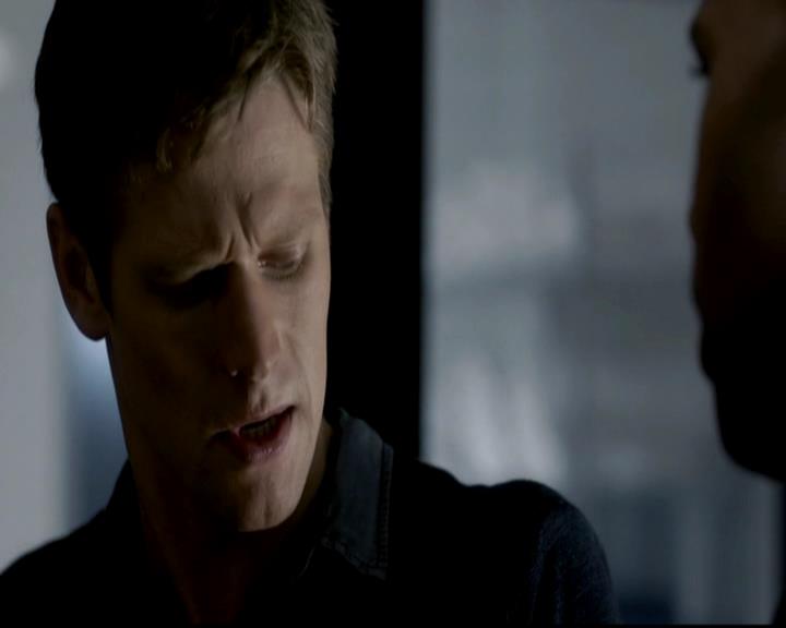 VampireDiariesWorld-dot-org_4x03TheRager0876.jpg