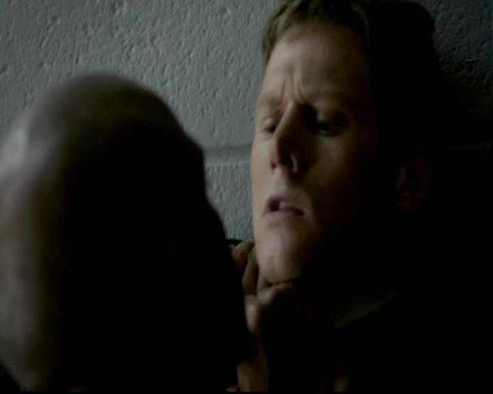 VampireDiariesWorld-dot-org_4x03TheRager0883.jpg