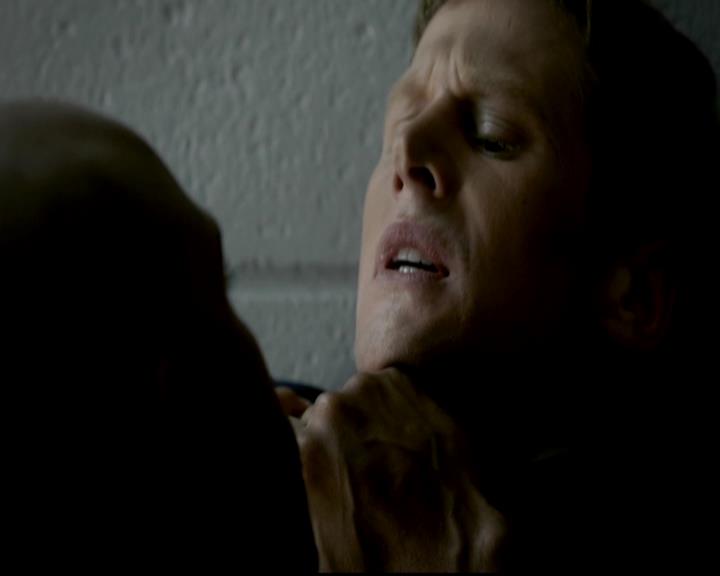 VampireDiariesWorld-dot-org_4x03TheRager0889.jpg