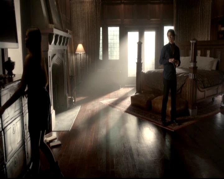 VampireDiariesWorld-dot-org_4x03TheRager0919.jpg