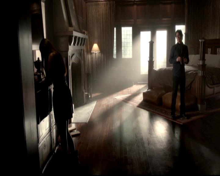 VampireDiariesWorld-dot-org_4x03TheRager0921.jpg