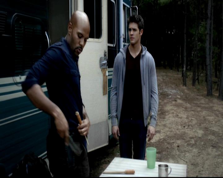 VampireDiariesWorld-dot-org_4x03TheRager0984.jpg