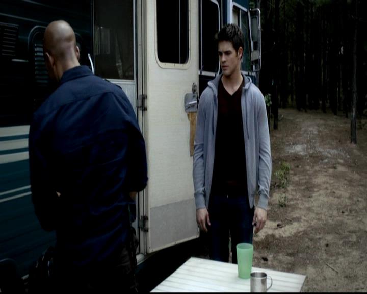 VampireDiariesWorld-dot-org_4x03TheRager0987.jpg