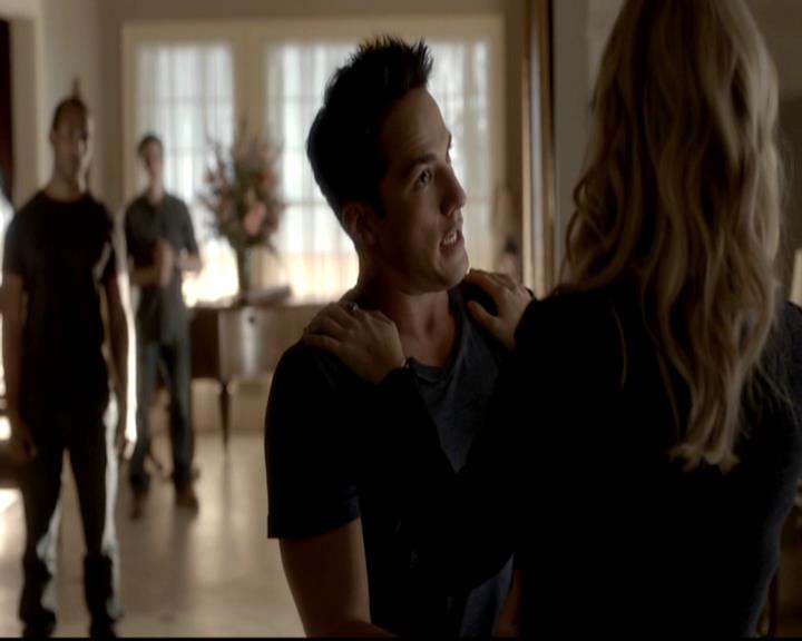 VampireDiariesWorld-dot-org_4x03TheRager1061.jpg