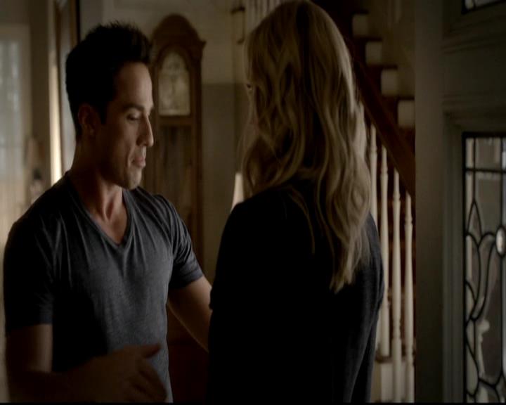 VampireDiariesWorld-dot-org_4x03TheRager1101.jpg