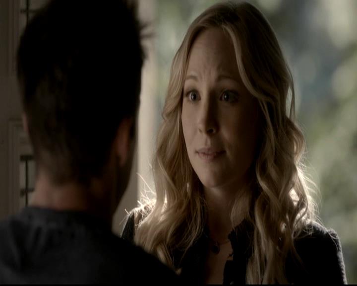 VampireDiariesWorld-dot-org_4x03TheRager1111.jpg