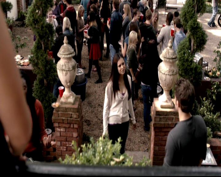 VampireDiariesWorld-dot-org_4x03TheRager1327.jpg