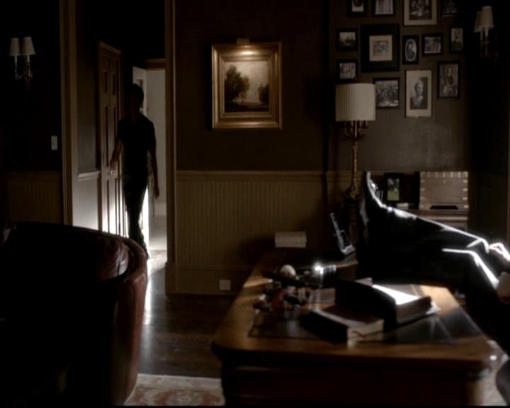 VampireDiariesWorld-dot-org_4x03TheRager1372.jpg