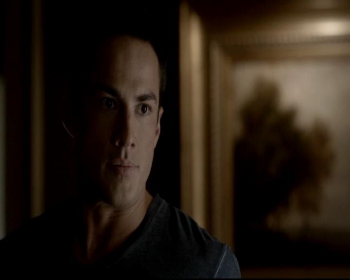 VampireDiariesWorld-dot-org_4x03TheRager1434.jpg