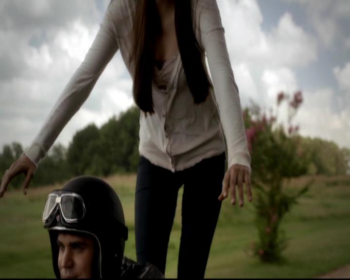 VampireDiariesWorld-dot-org_4x03TheRager1488.jpg