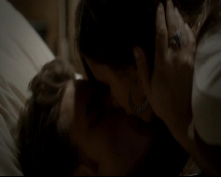 VampireDiariesWorld-dot-org_4x03TheRager1575.jpg