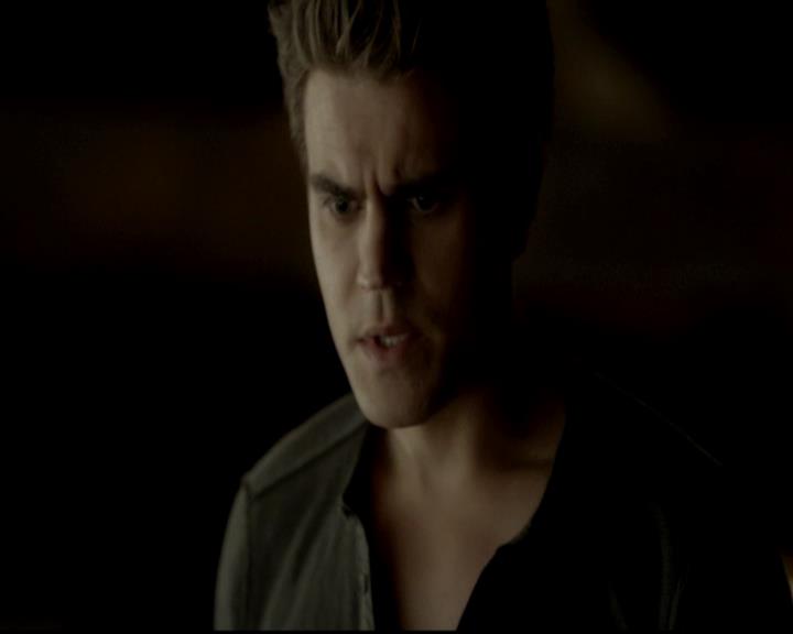 VampireDiariesWorld-dot-org_4x03TheRager1615.jpg