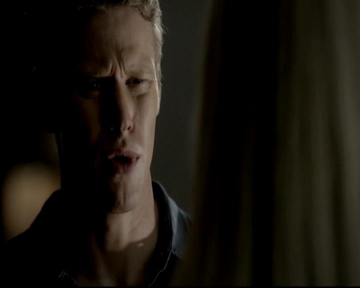 VampireDiariesWorld-dot-org_4x03TheRager1668.jpg