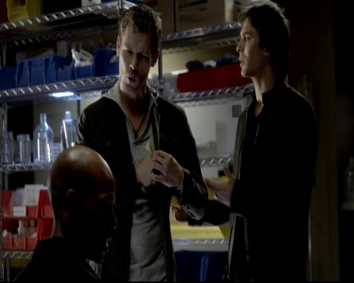 VampireDiariesWorld-dot-org_4x03TheRager1720.jpg