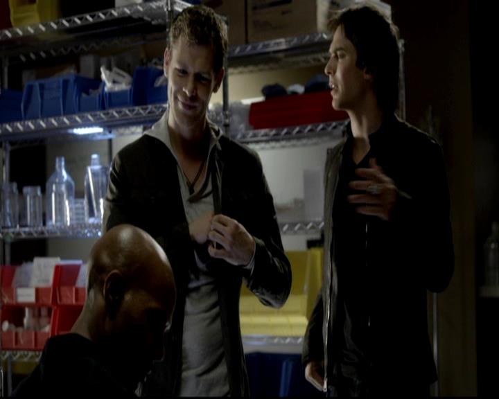 VampireDiariesWorld-dot-org_4x03TheRager1721.jpg