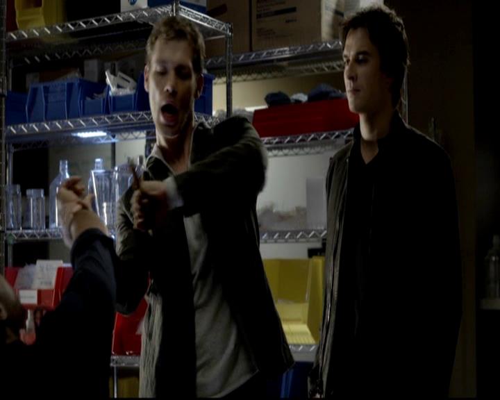 VampireDiariesWorld-dot-org_4x03TheRager1749.jpg