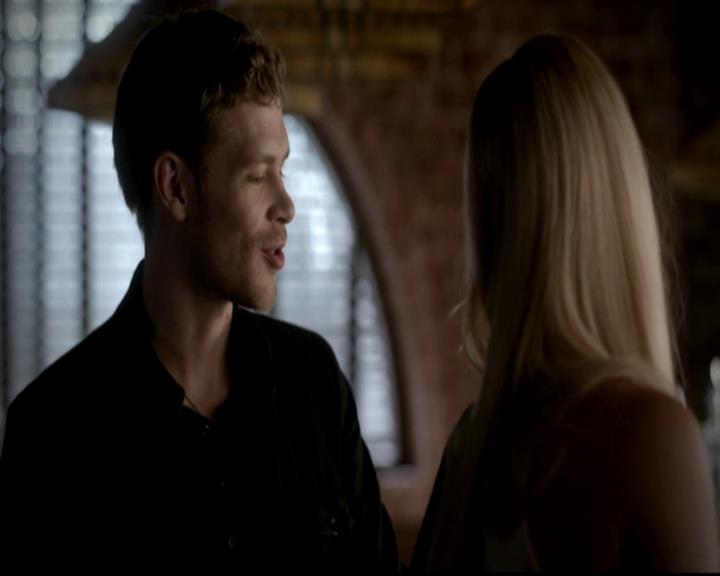 VampireDiariesWorld-dot-org_4x04TheFive0279.jpg