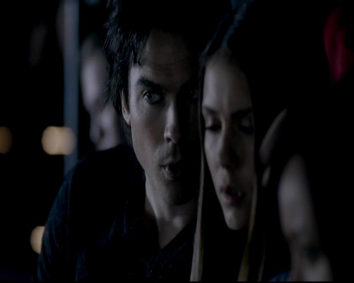 VampireDiariesWorld-dot-org_4x04TheFive0418.jpg