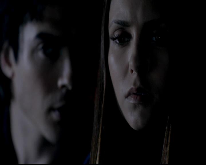 VampireDiariesWorld-dot-org_4x04TheFive0422.jpg