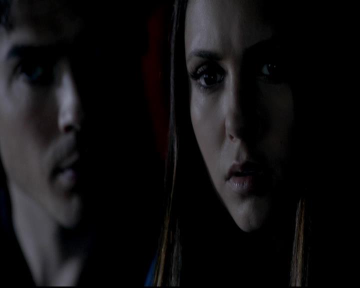 VampireDiariesWorld-dot-org_4x04TheFive0425.jpg