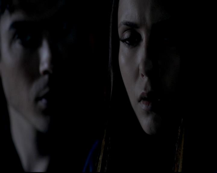 VampireDiariesWorld-dot-org_4x04TheFive0427.jpg