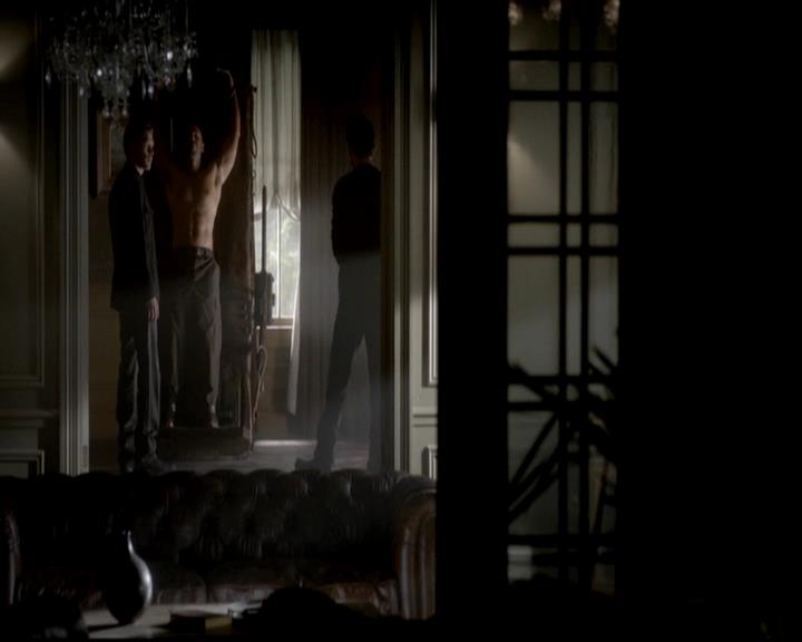 VampireDiariesWorld-dot-org_4x04TheFive0457.jpg