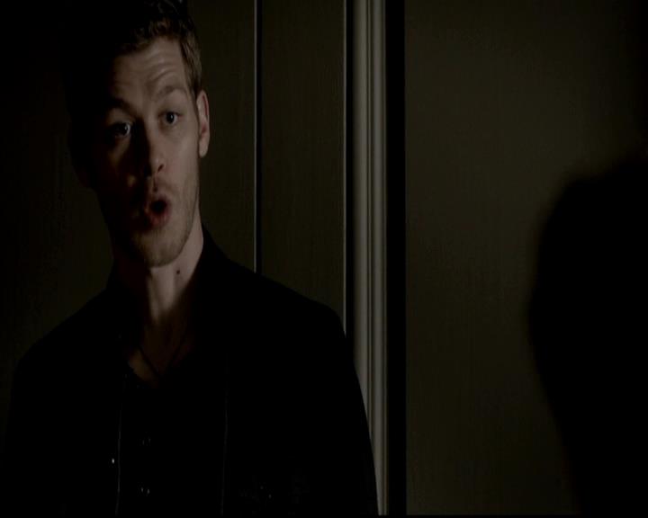 VampireDiariesWorld-dot-org_4x04TheFive0508.jpg