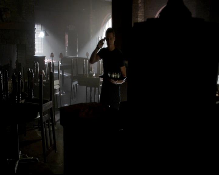 VampireDiariesWorld-dot-org_4x05TheKiller0285.jpg