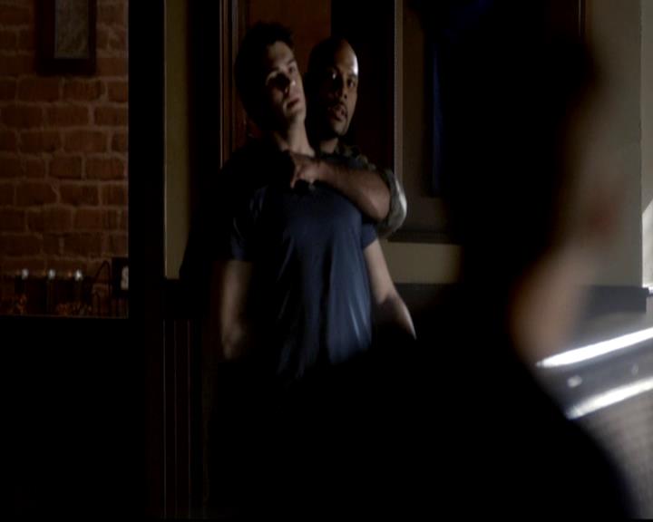 VampireDiariesWorld-dot-org_4x05TheKiller0324.jpg