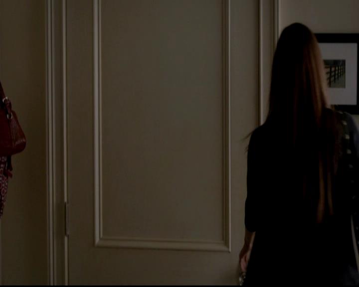 VampireDiariesWorld-dot-org_4x05TheKiller0328.jpg