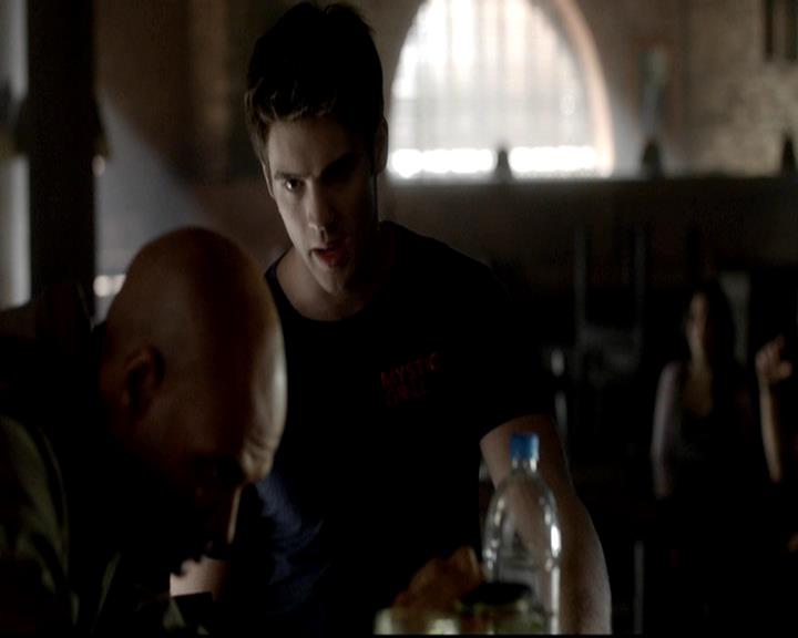 VampireDiariesWorld-dot-org_4x05TheKiller0781.jpg