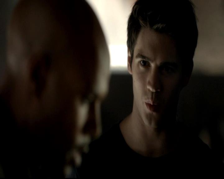 VampireDiariesWorld-dot-org_4x05TheKiller0801.jpg