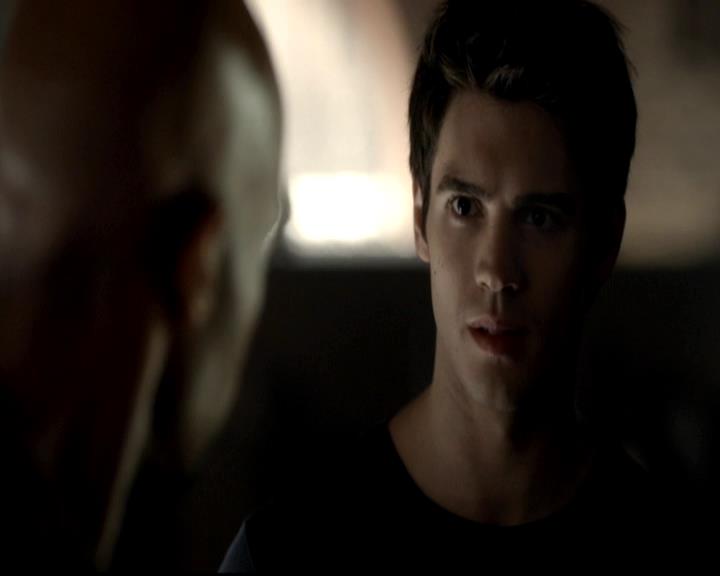 VampireDiariesWorld-dot-org_4x05TheKiller0809.jpg