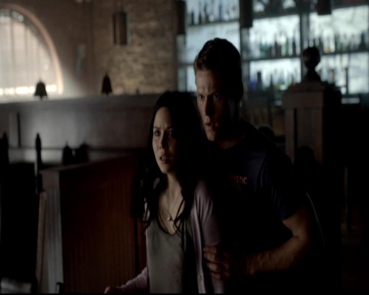 VampireDiariesWorld-dot-org_4x05TheKiller0830.jpg